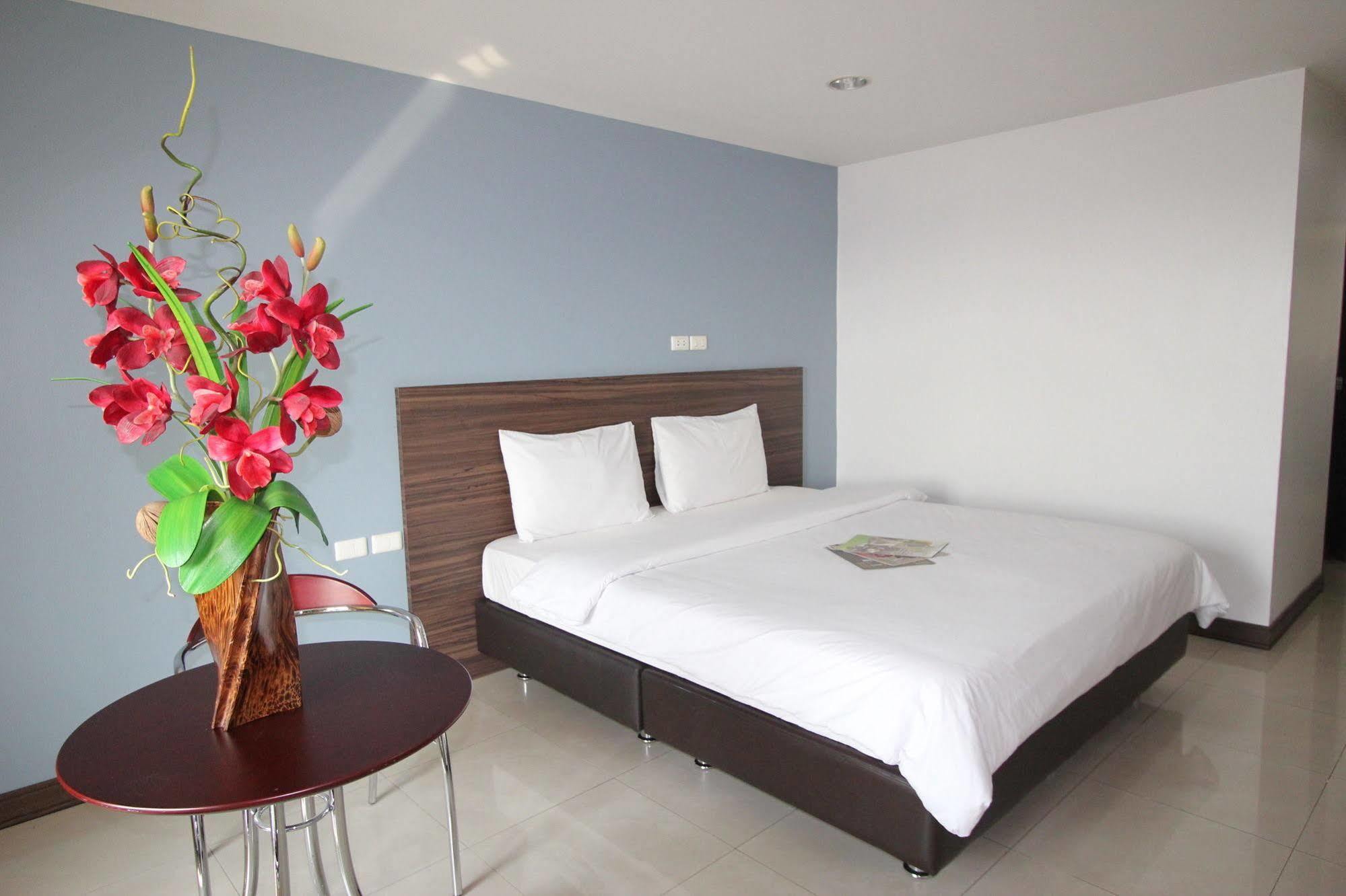 14 Place Bangkok Luaran gambar